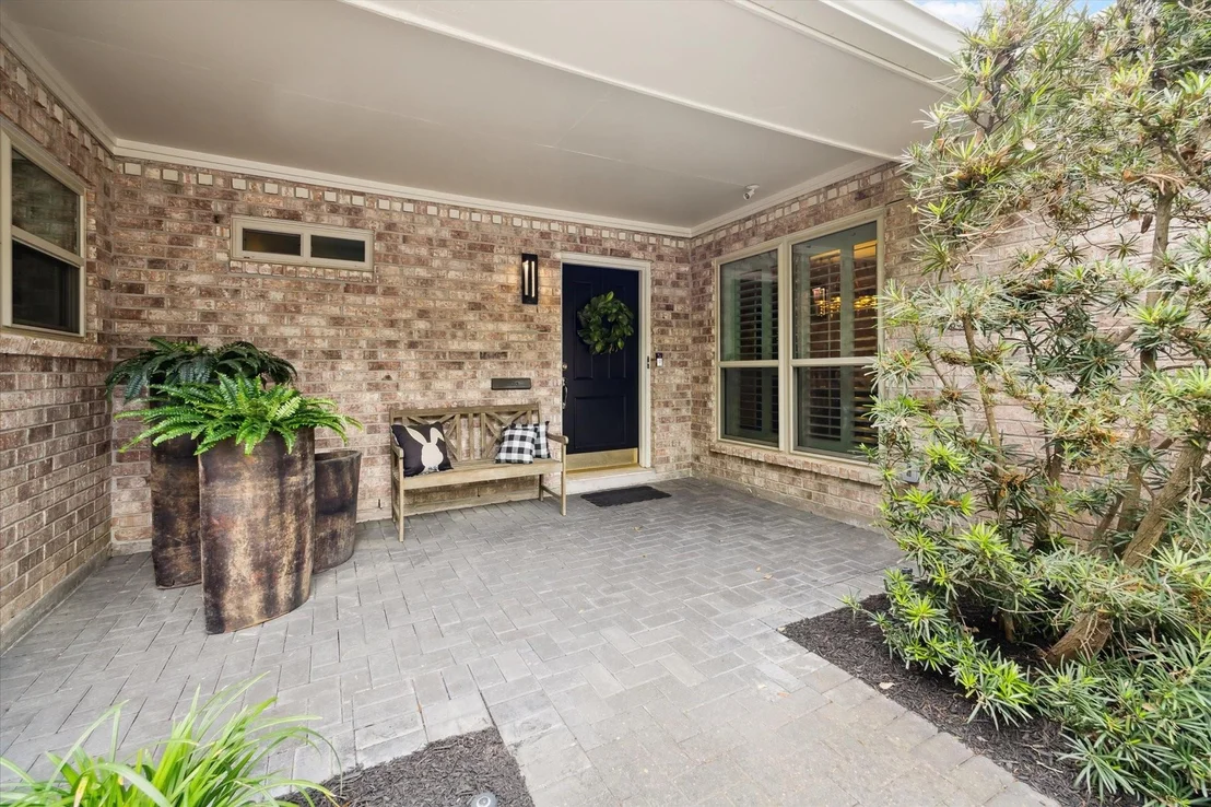 Photo of 10111 Del Monte Drive