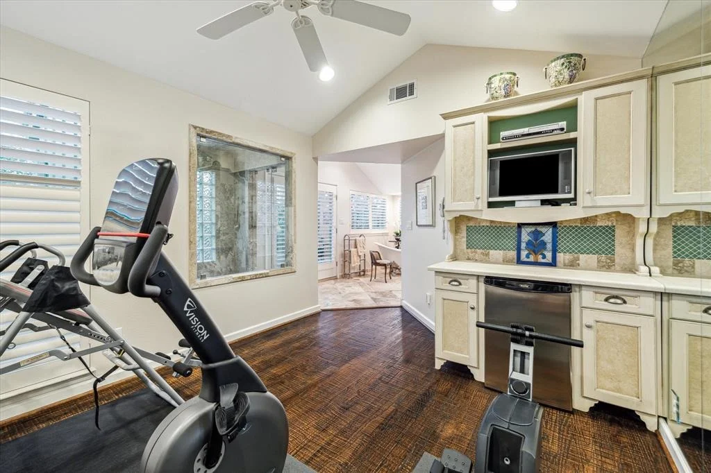 Photo of 102 Electra Drive