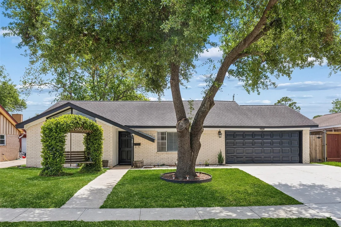 Photo of 5811 Birchmont Drive