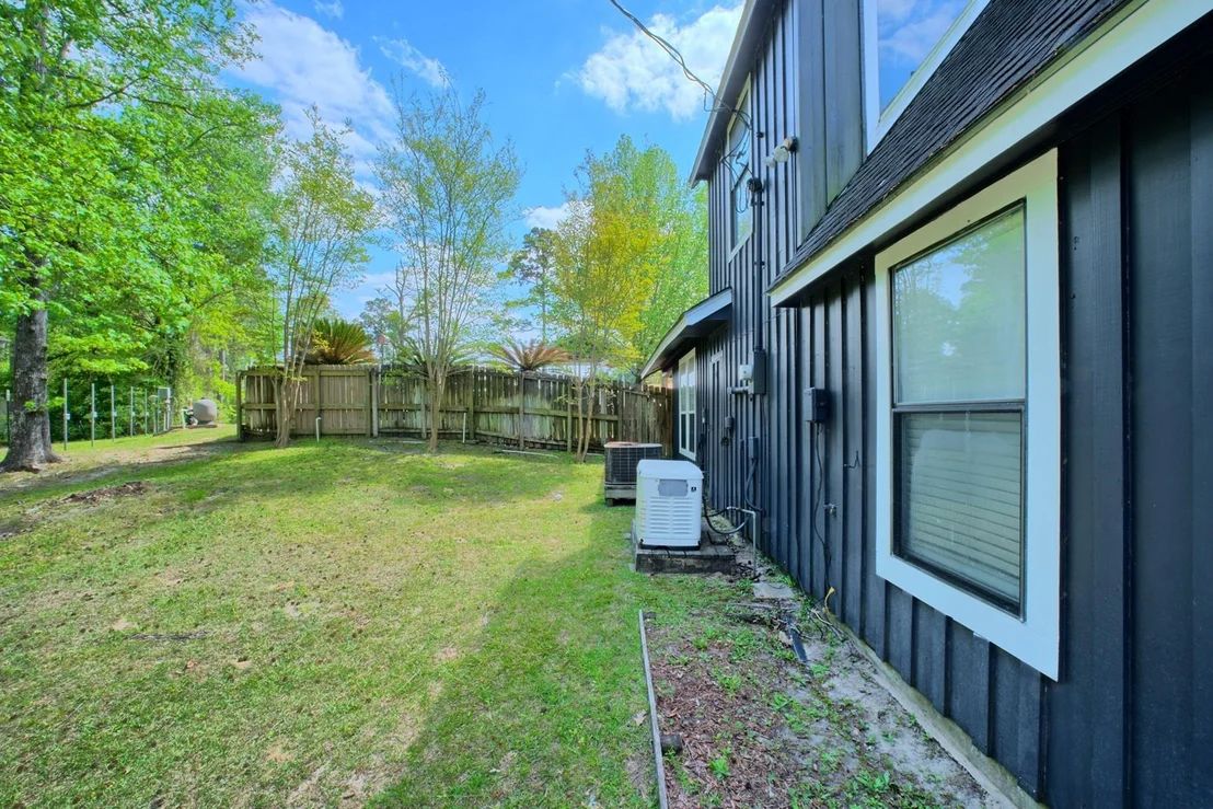 Photo of 670 Cedar Crest Circle