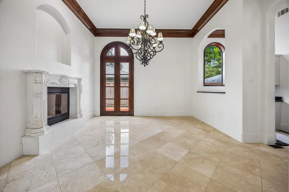 Photo of 8448 Westview Drive