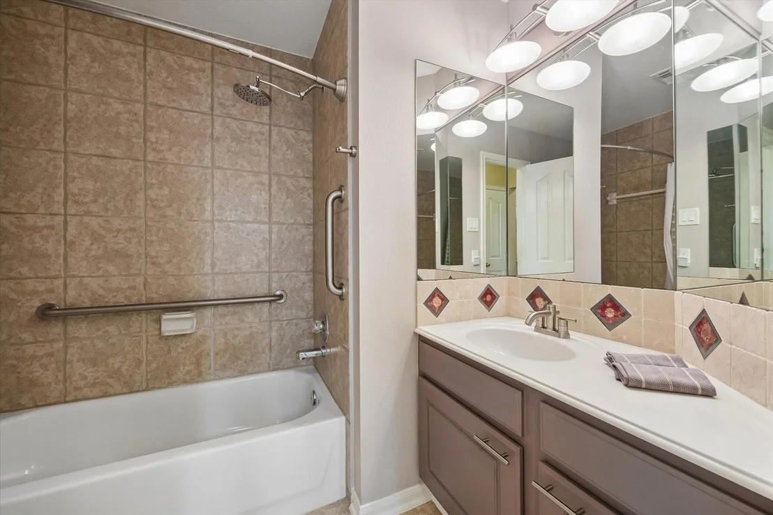 Photo of 4738 Camden Brook Lane