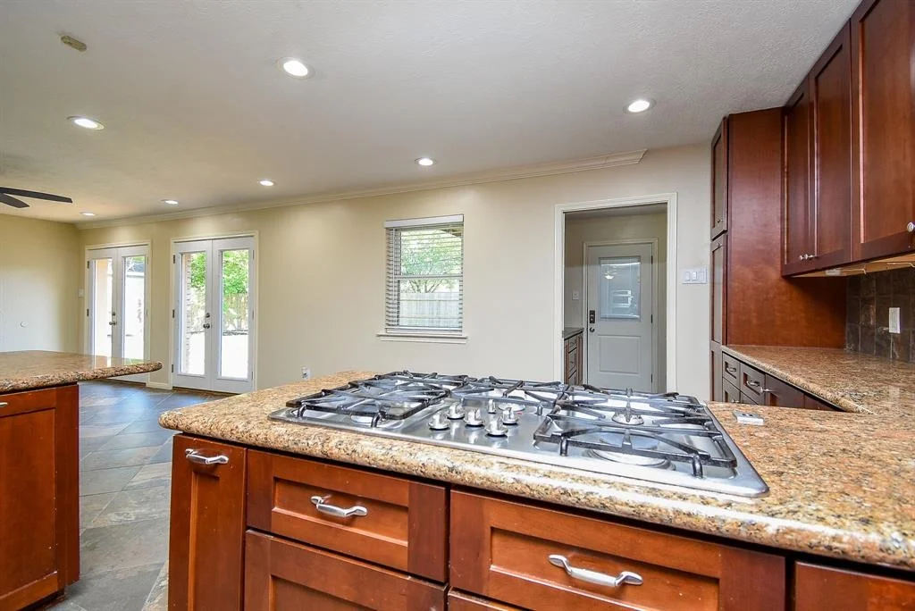 Photo of 5419 Willowbend Boulevard