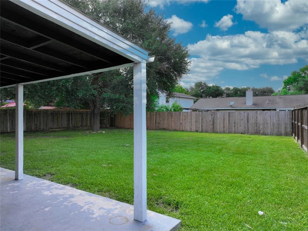 Photo of 5115 Summit Lodge Dr Drive