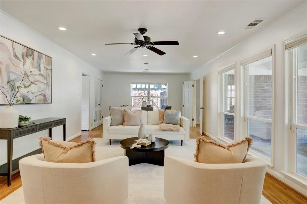 Photo of 9214 Linkmeadow Lane