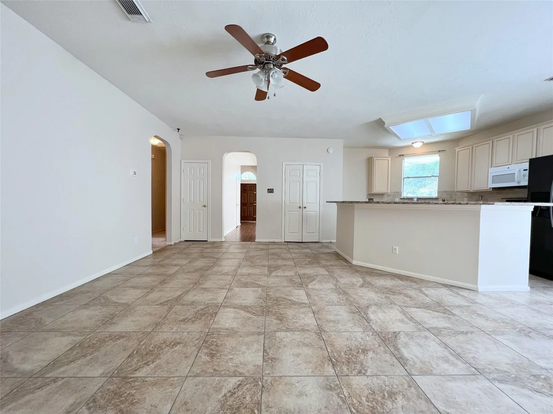 Photo of 4723 Silverlake Drive