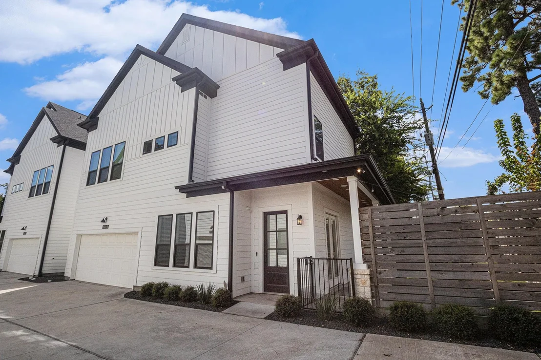 Photo of 1315 Wycliffe Drive