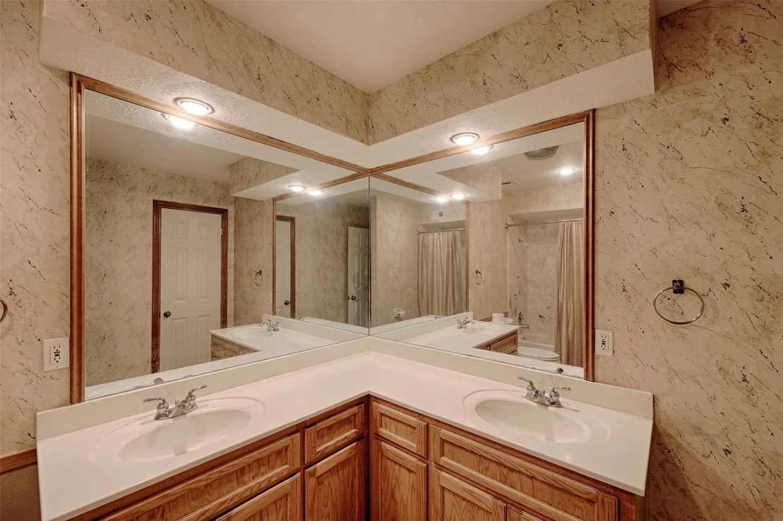 Photo of 3 Cherry Hill Drive