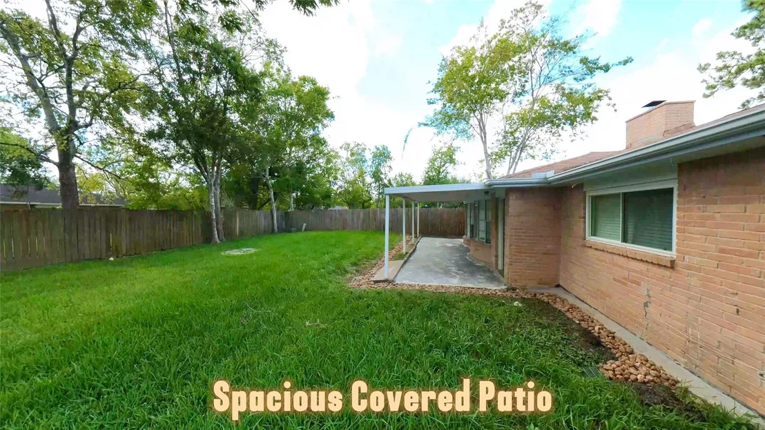 Photo of 17014 Forest Bend Avenue