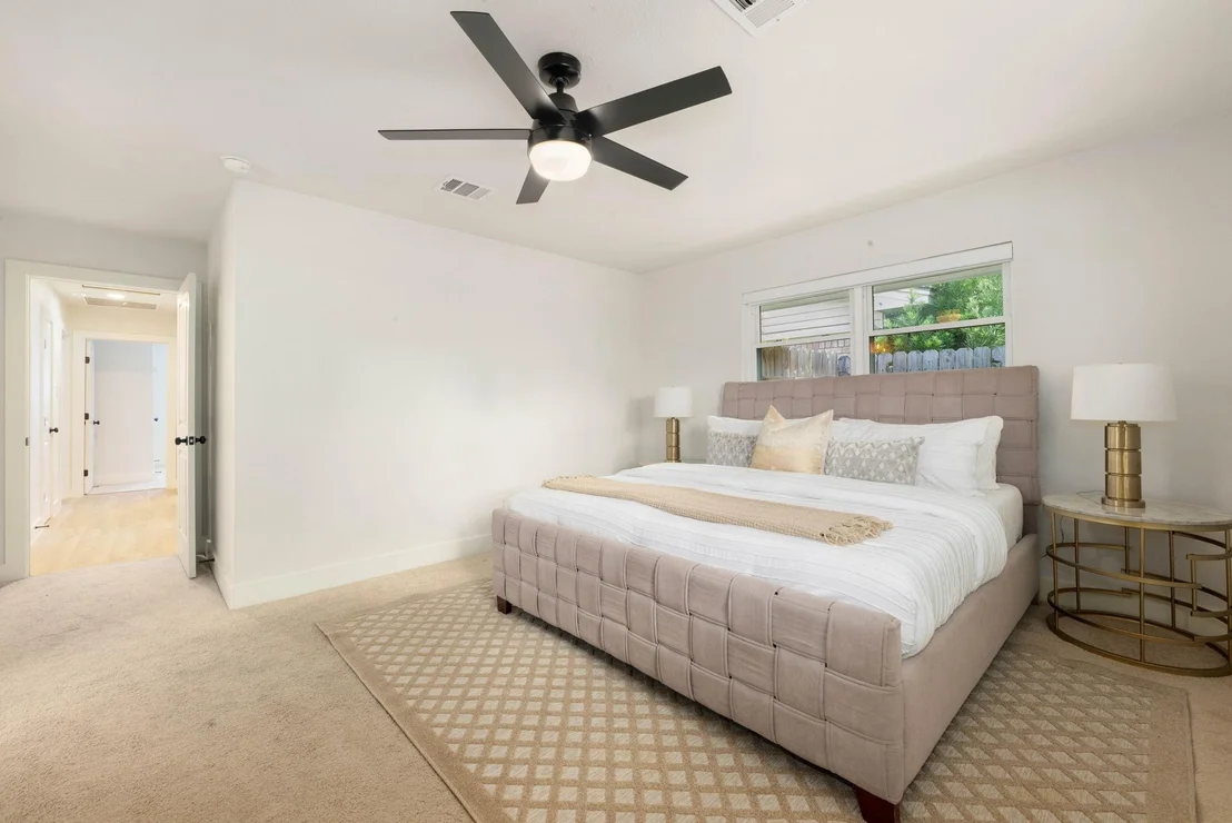 Photo of 4321 Kingfisher Drive