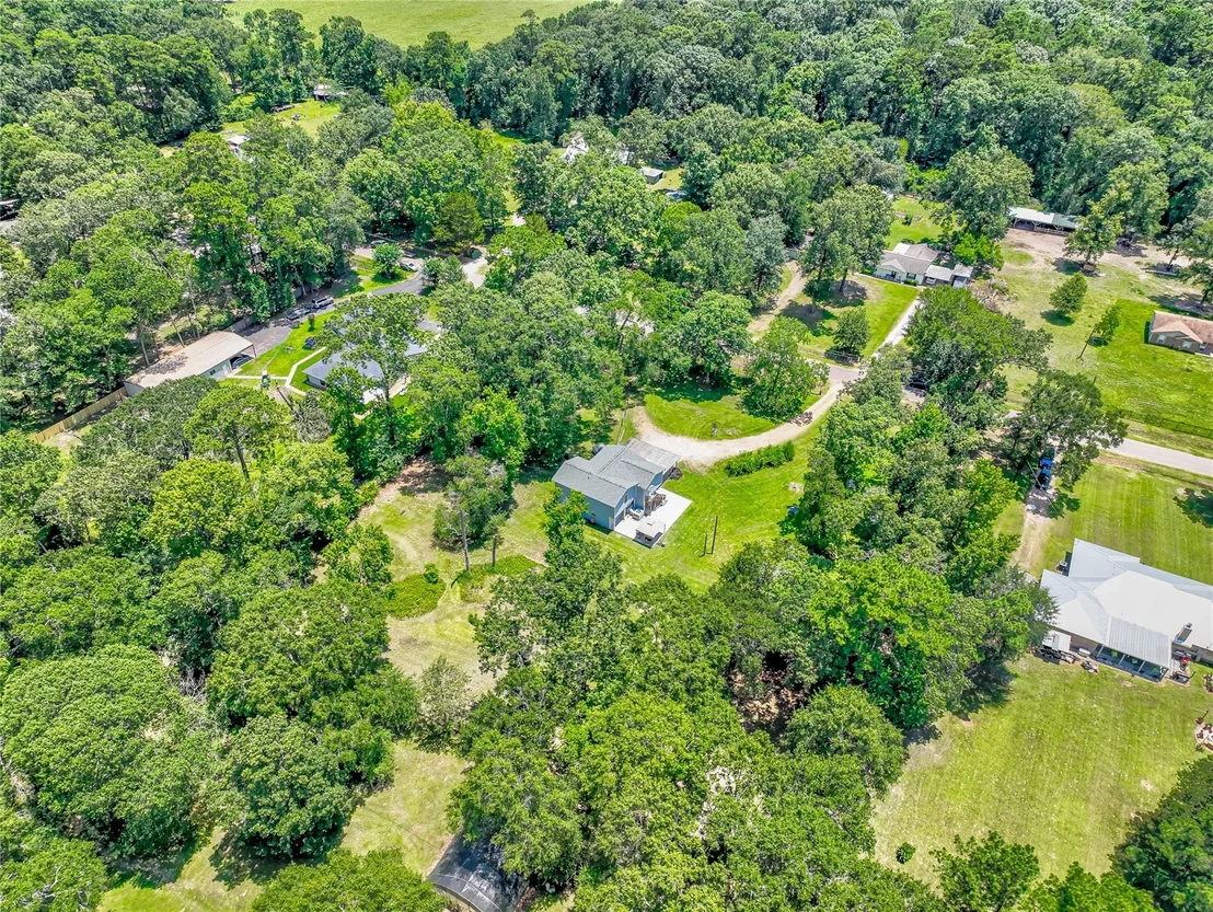 Photo of 445 County Road 3183 Road