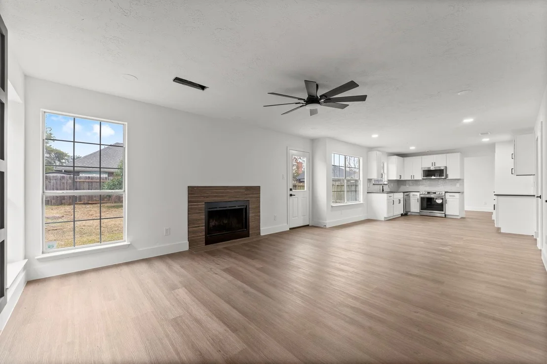 Photo of 13706 Sablesprings Lane