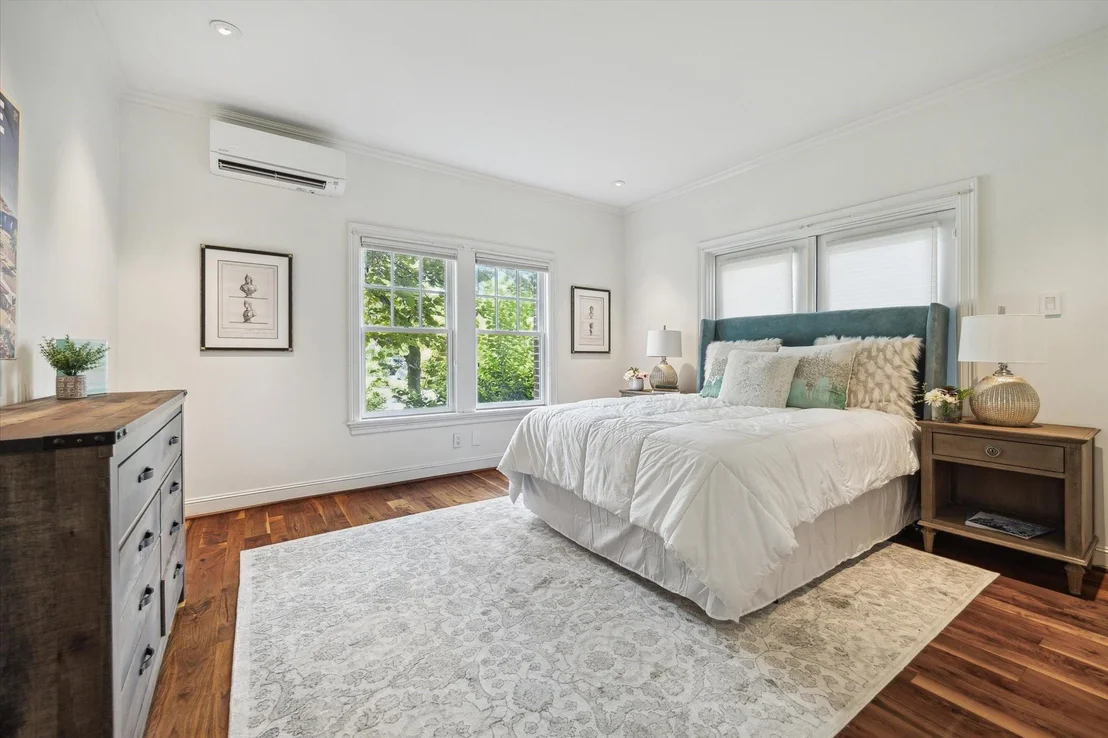 Photo of 1755 Kipling Street