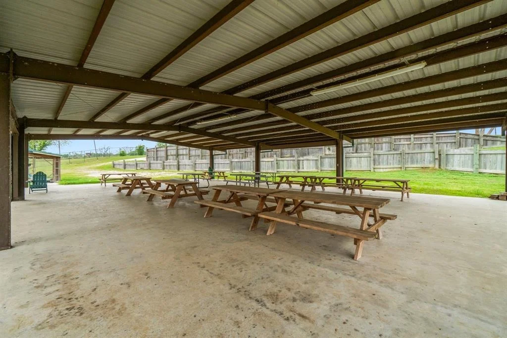 Photo of 10420 Us Hwy 190 W