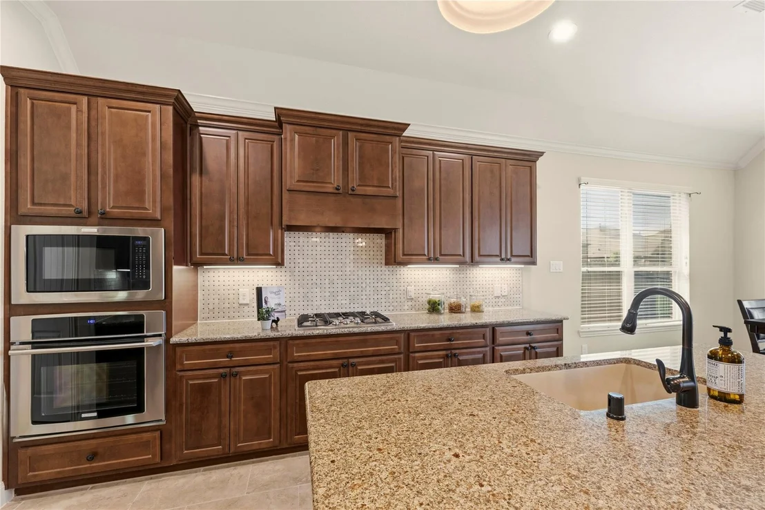 Photo of 5811 Green Meadows Lane