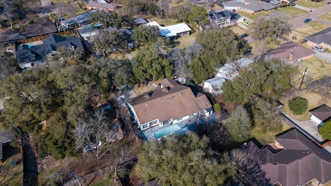 Photo of 7916 Glenview Drive