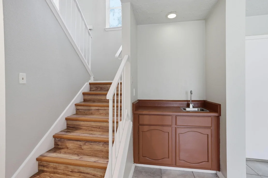 Photo of 2315 Hampton Road
