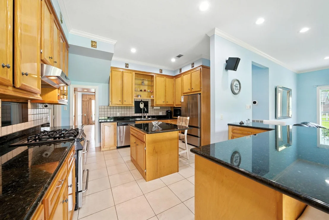 Photo of 15402 Long Road
