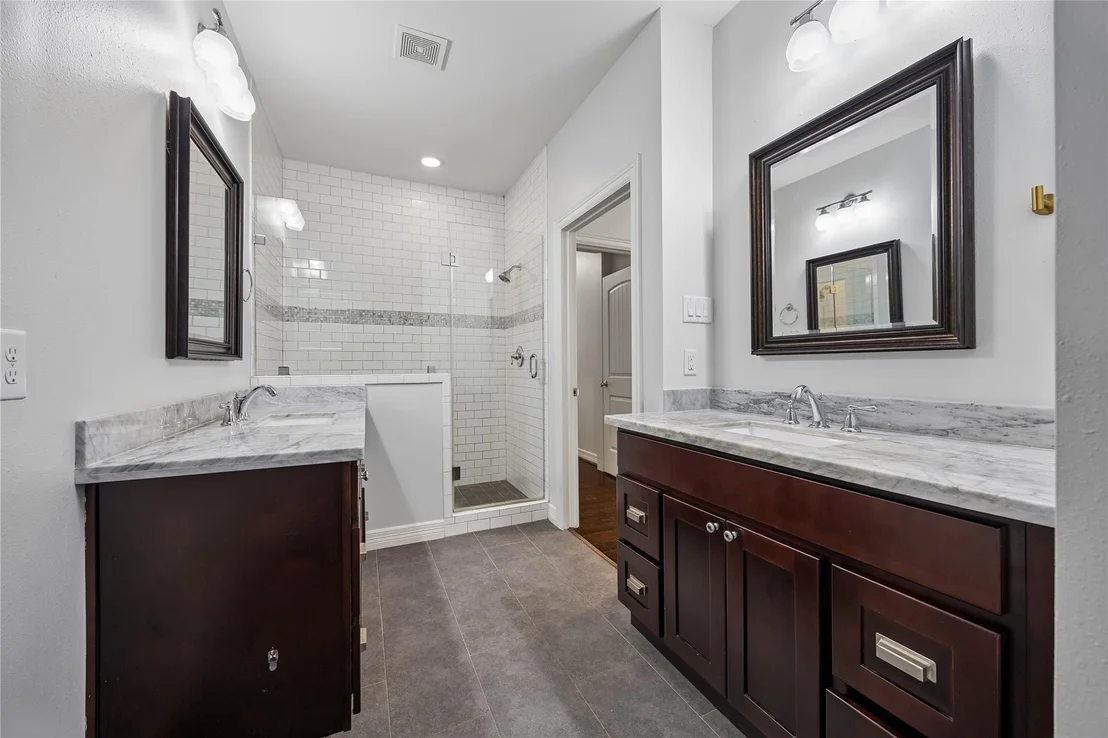 Photo of 5121 Libbey Lane
