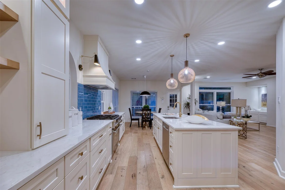 Photo of 19303 Allview Lane