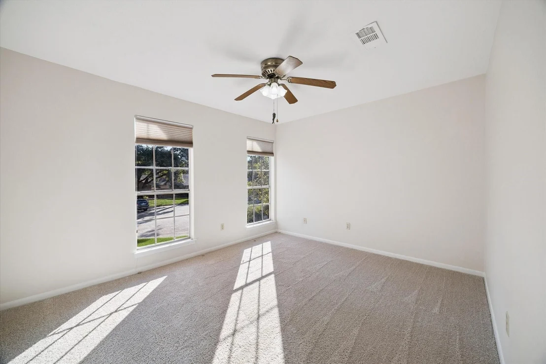 Photo of 2307 Willow Point Drive