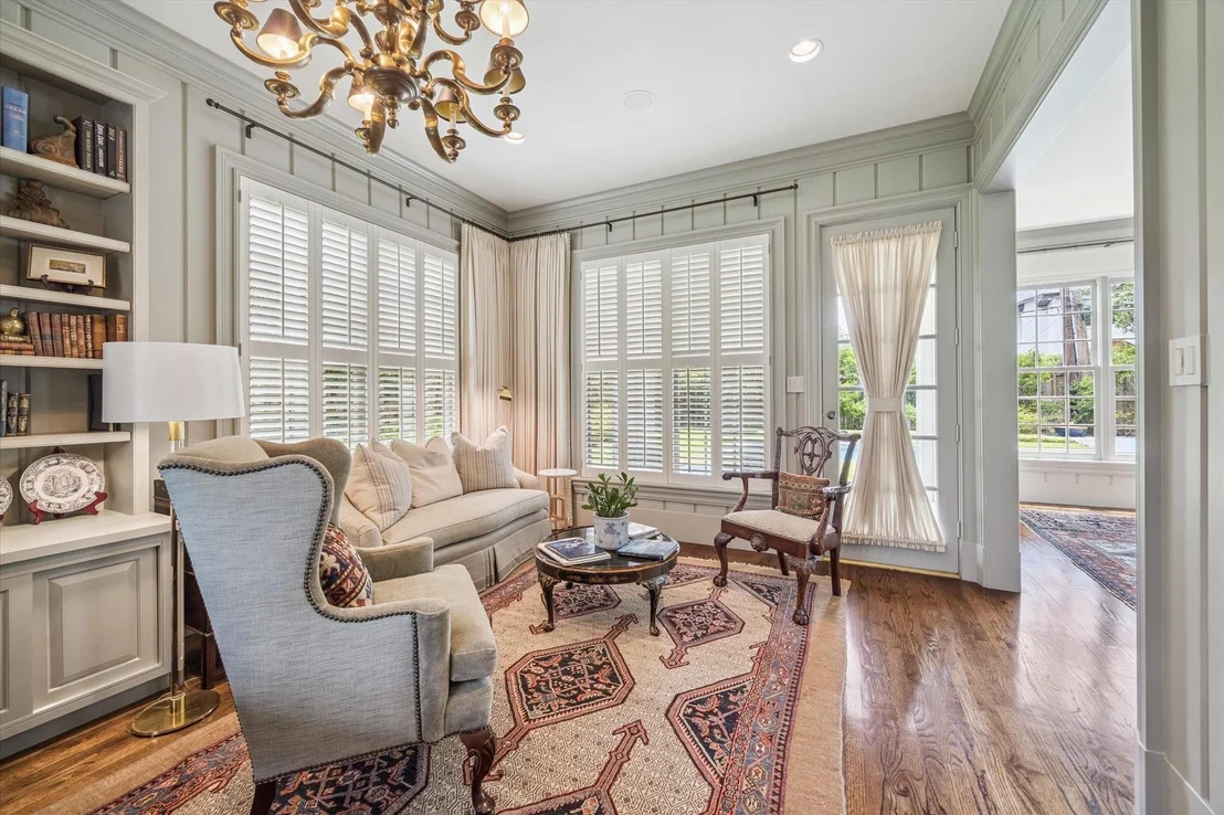 Photo of 5565 Tilbury Drive