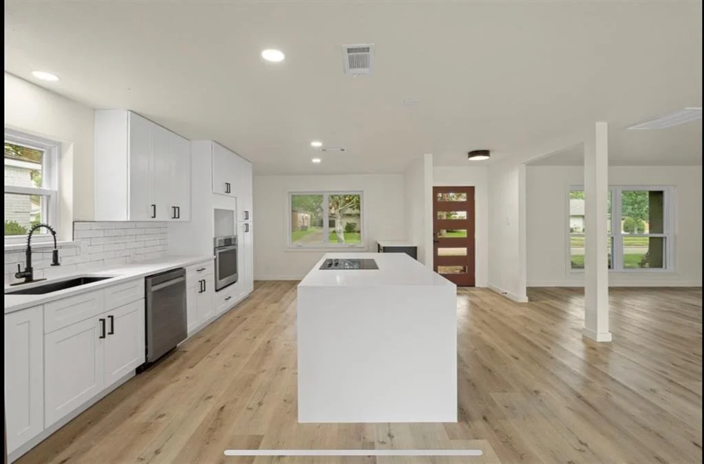 Photo of 6107 Valkeith Drive