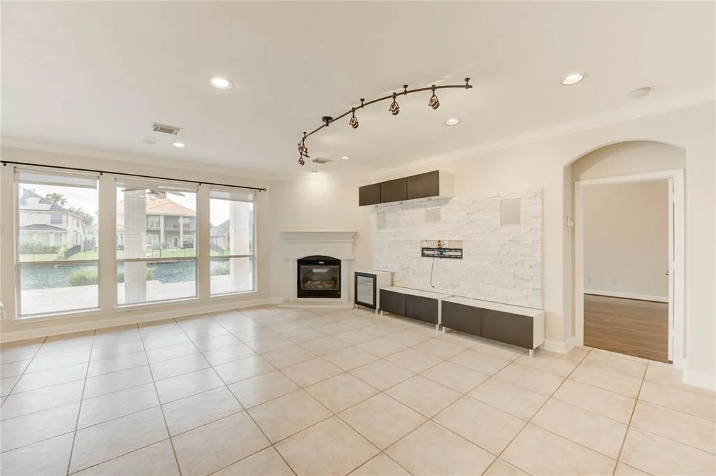 Photo of 14330 Ayers Rock Road