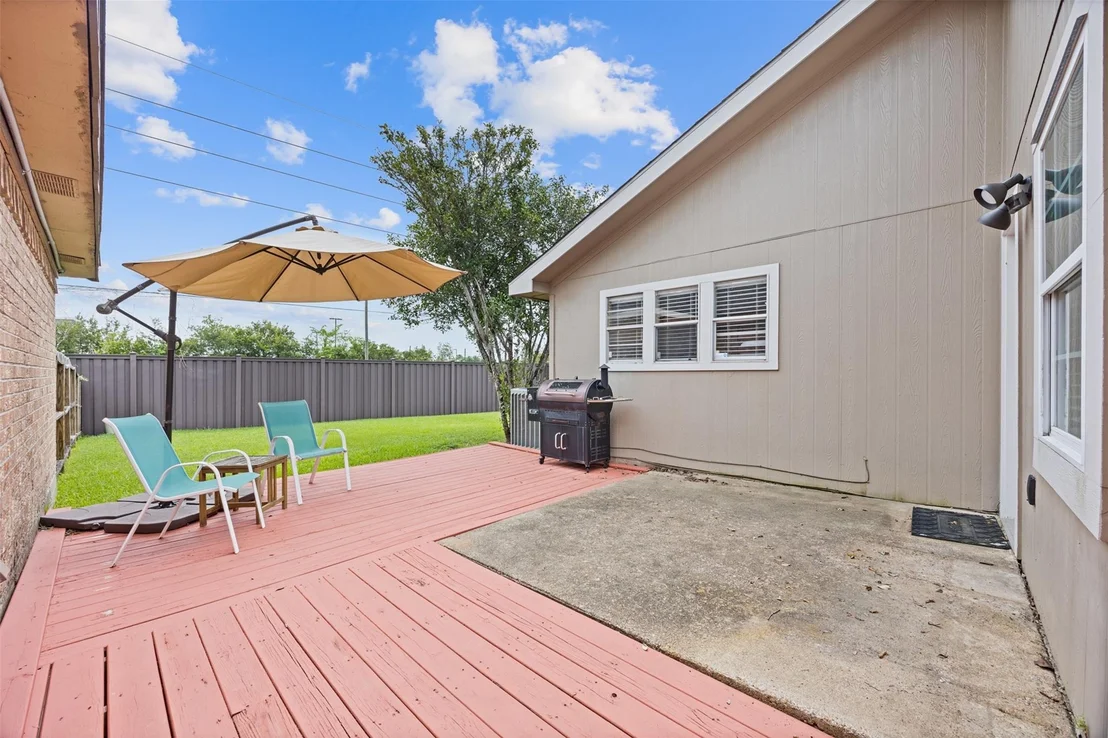 Photo of 3941 Heathersage Drive