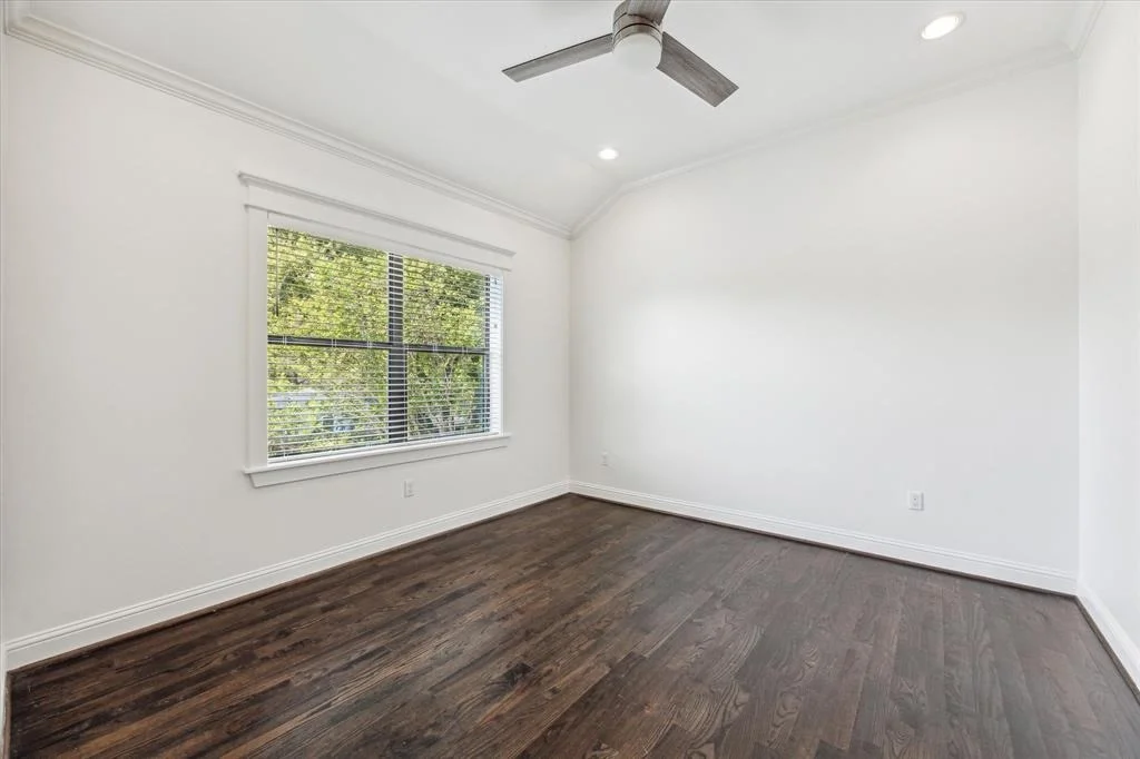 Photo of 1558 Hewitt Drive