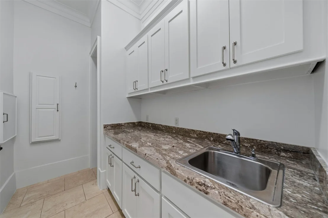 Photo of 11714 Memorial Drive