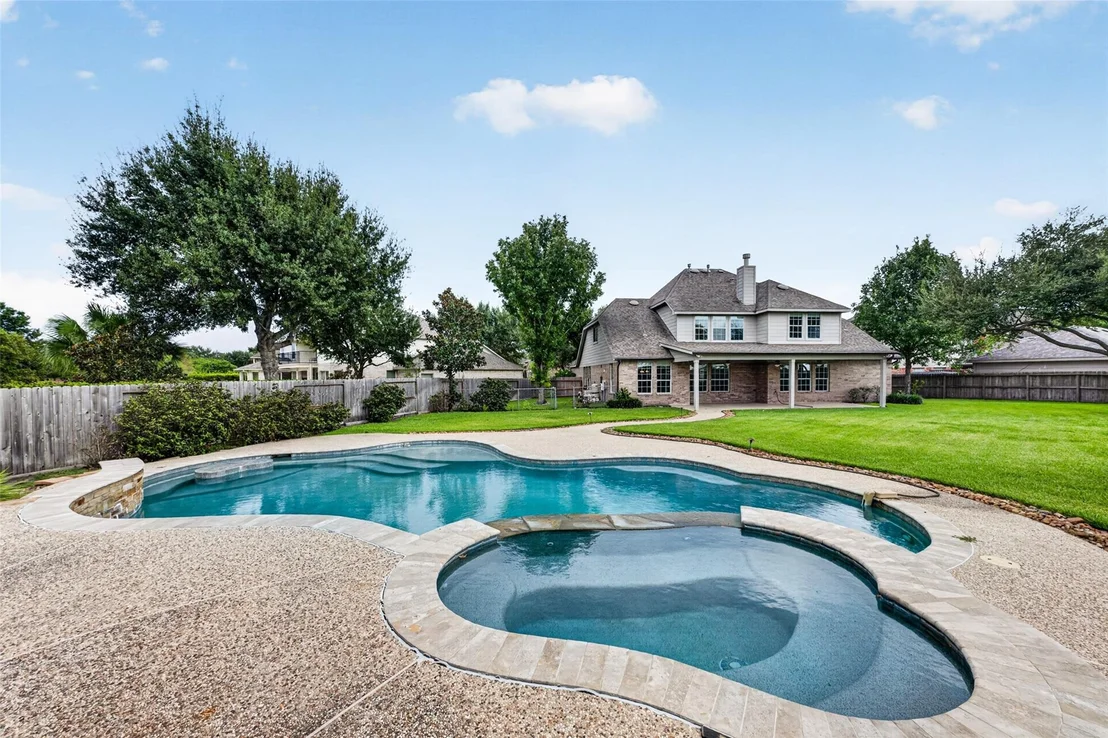 Photo of 11023 Leigh Woods Drive