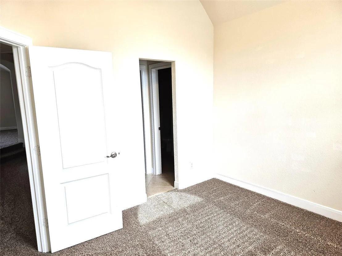 Photo of 30707 Shady Trace Drive