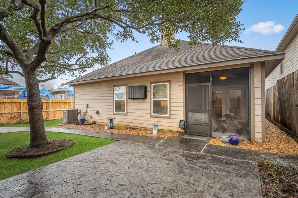 Photo of 1502 Robin Street