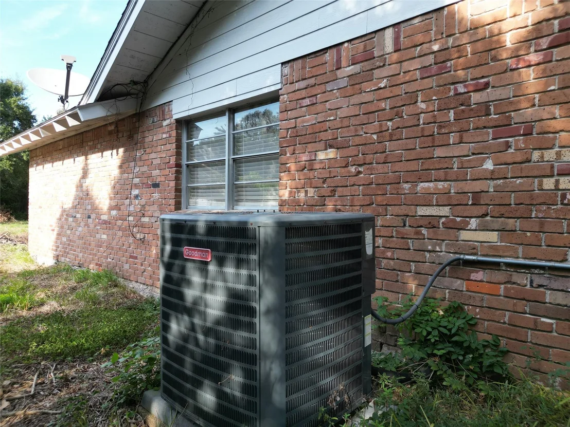 Photo of 614 Pine Circle