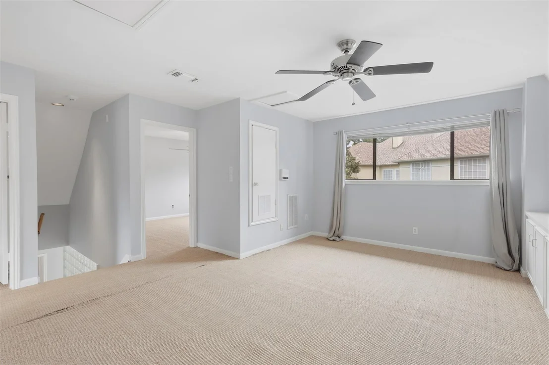 Photo of 12059 S Circle Drive