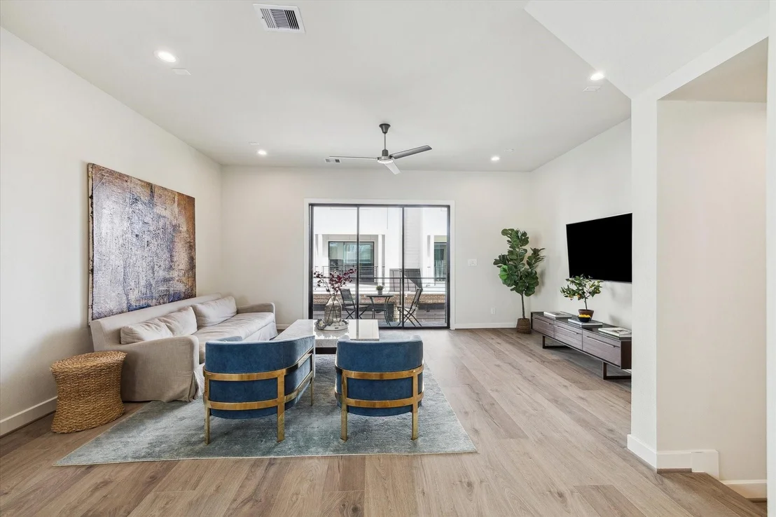 Photo of 3912 Willowbend Point Drive