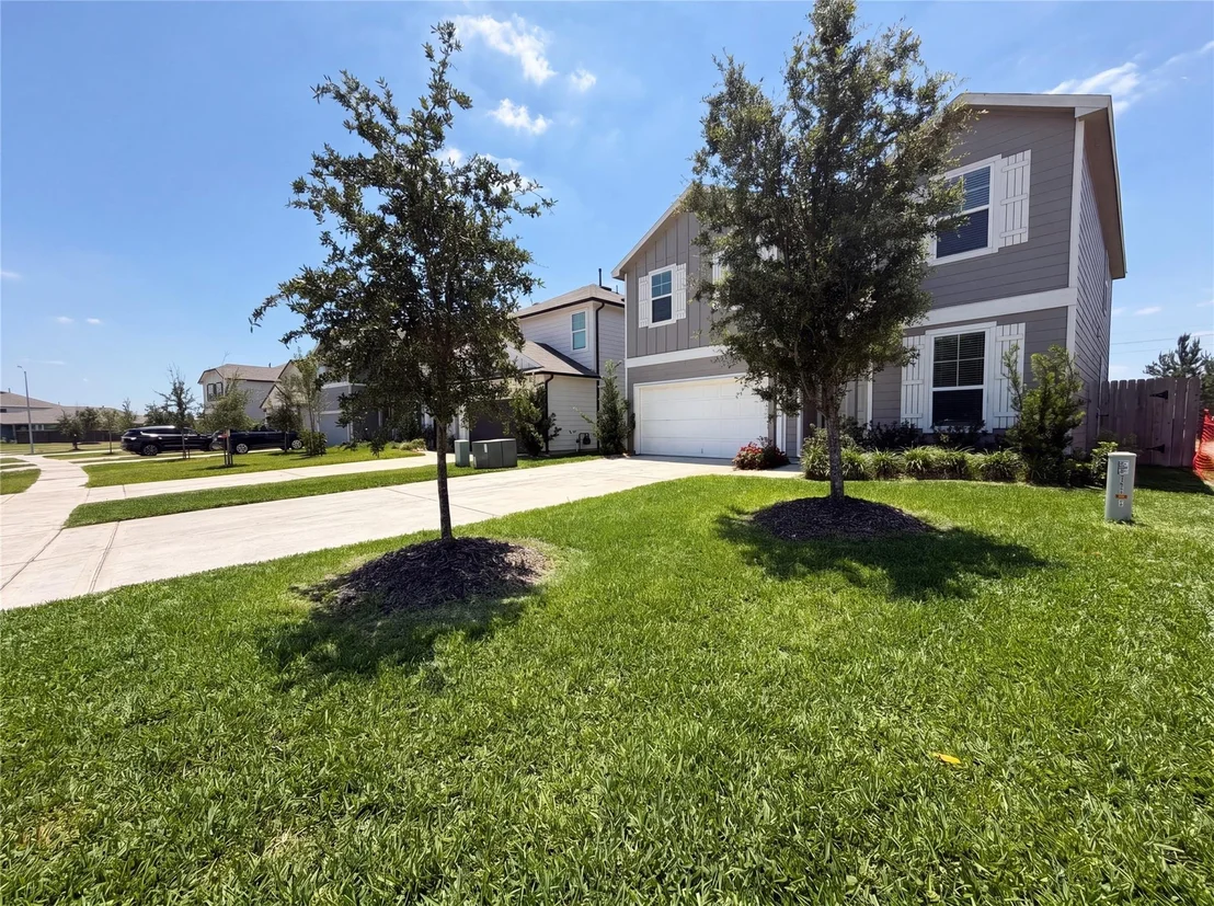 Photo of 25635 Balsamroot Drive