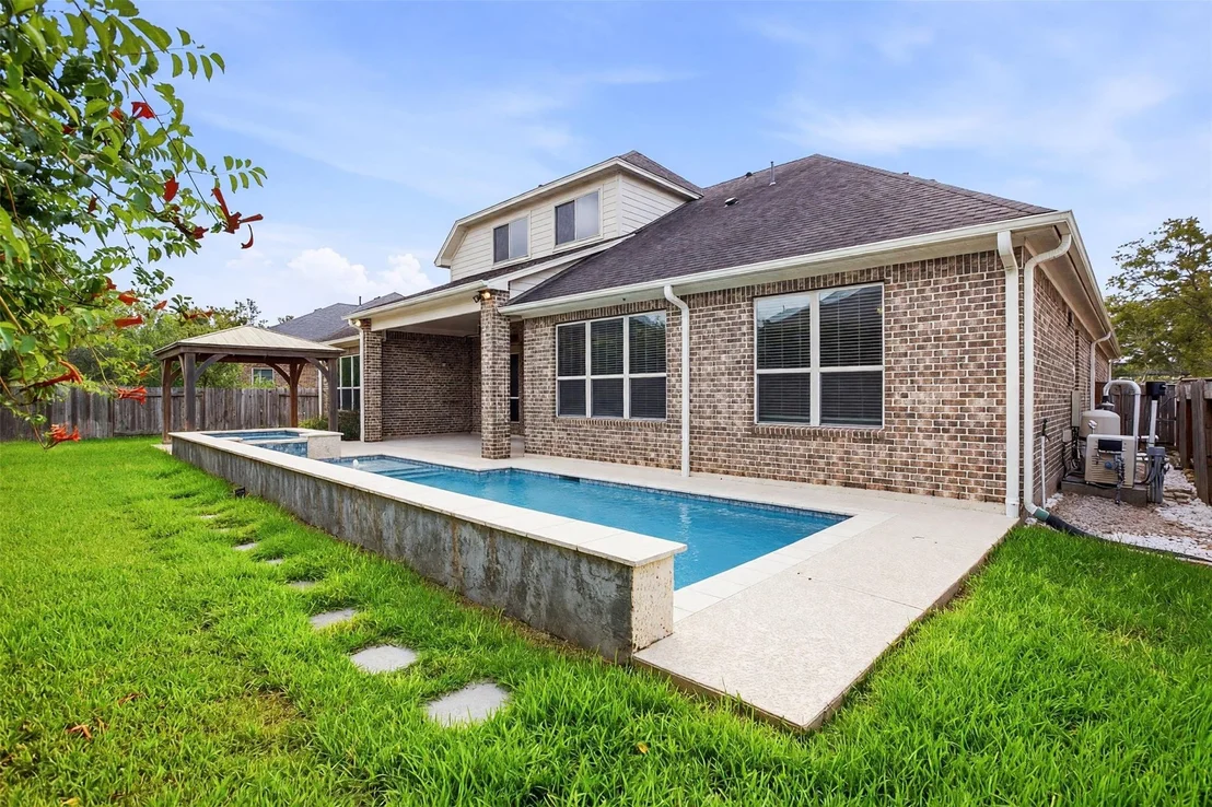 Photo of 32810 Wall Flower Drive