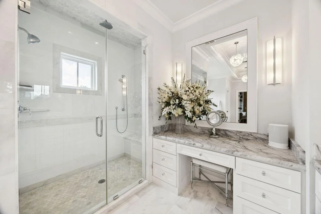 Photo of 2223 Saxon Drive