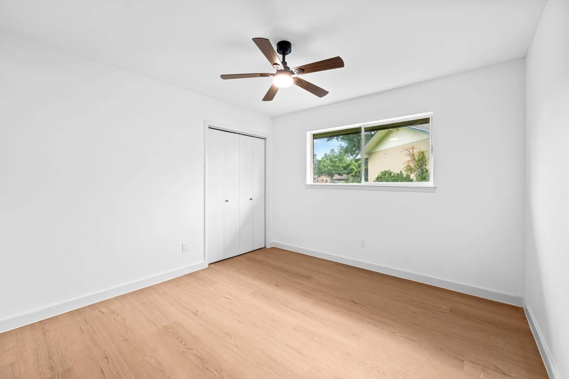 Photo of 227 E North Hill Drive
