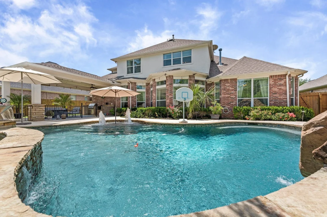 Photo of 7218 Diamond Falls Lane