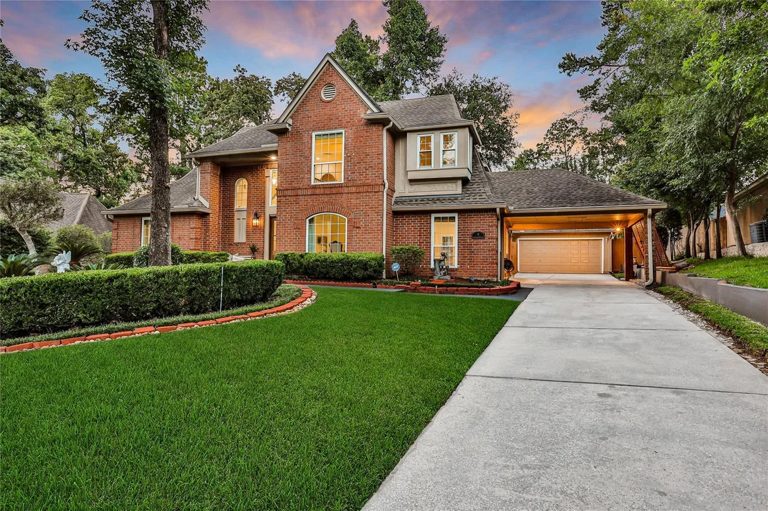 Photo of 14 Twin Springs Place