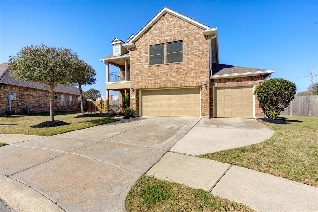 Photo of 203 Harbor Bend Lane