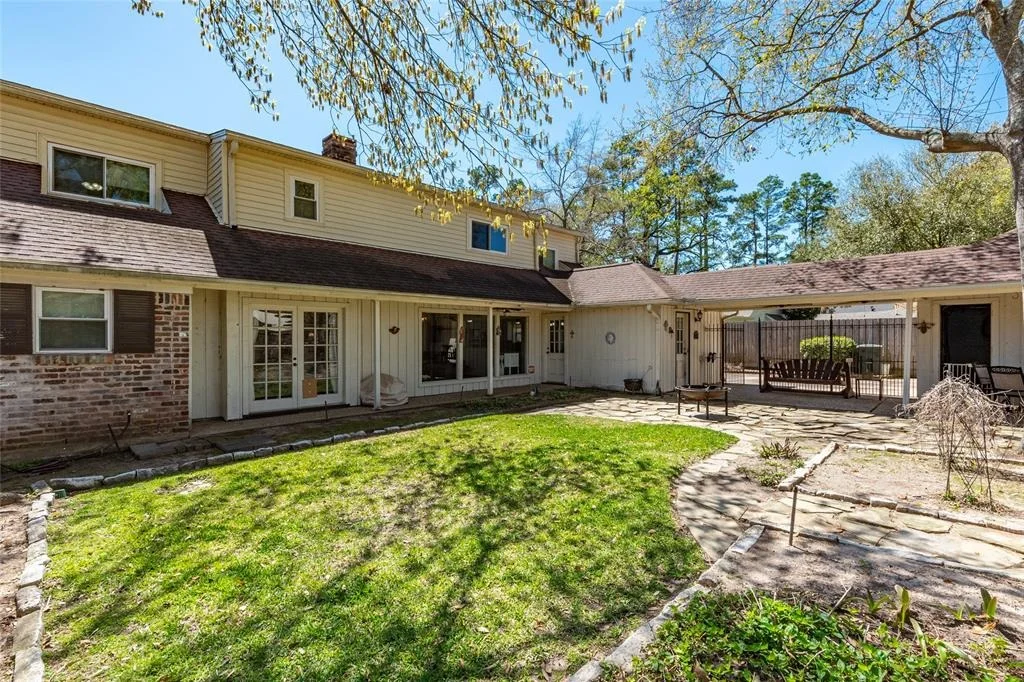 Photo of 10122 Shady River Drive