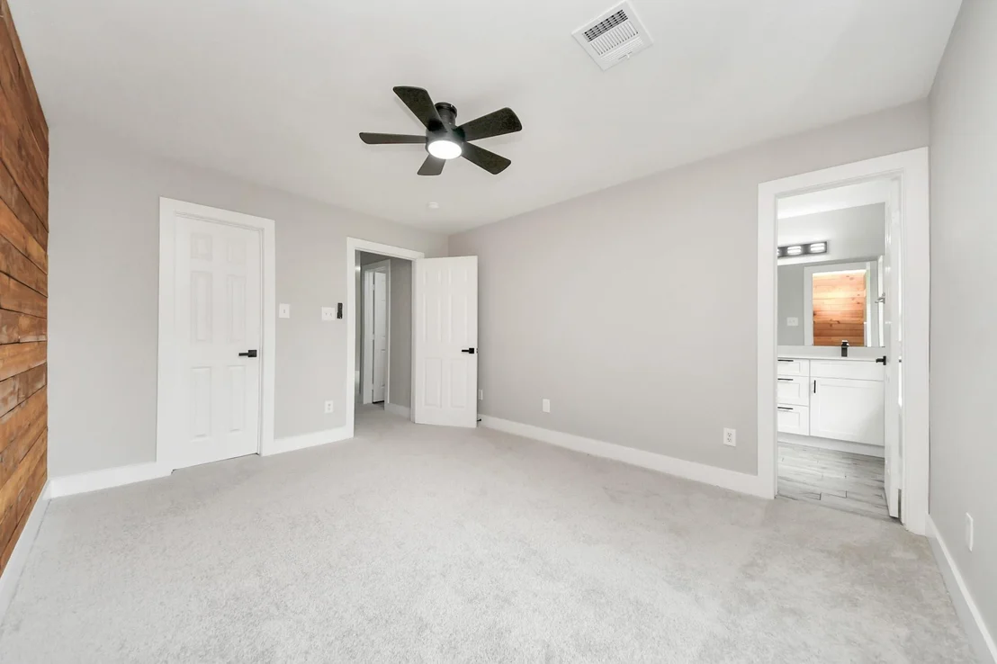 Photo of 18884 Iris Lane