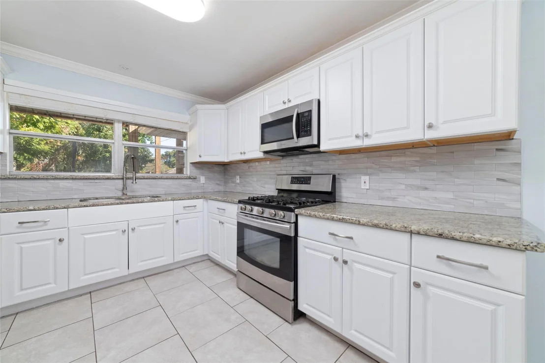 Photo of 8625 Bob White Drive