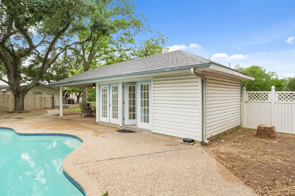 Photo of 6625 E Post Road