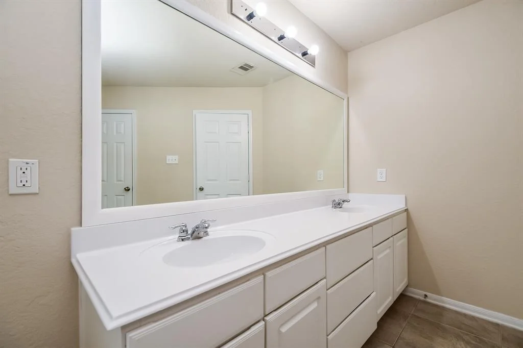 Photo of 19002 Windy Stone Drive