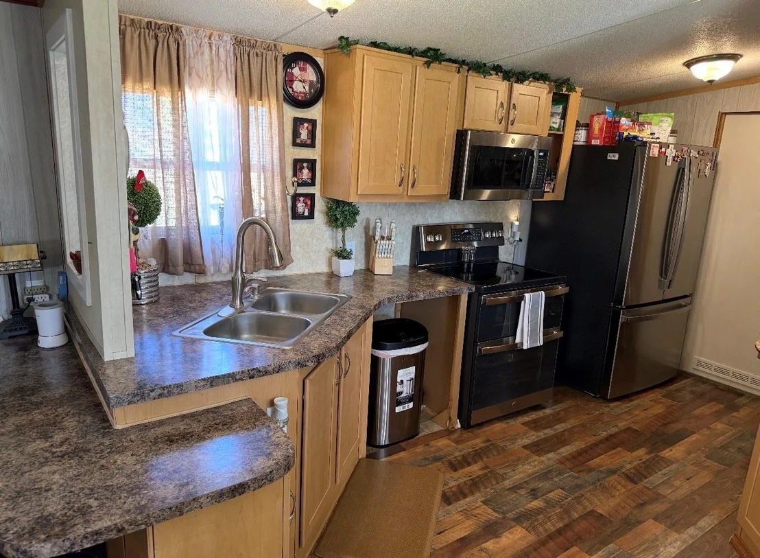 Photo of 18504 Noyce Road